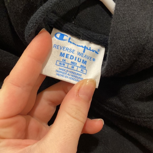 Champion hoodie - Picture 4 of 4